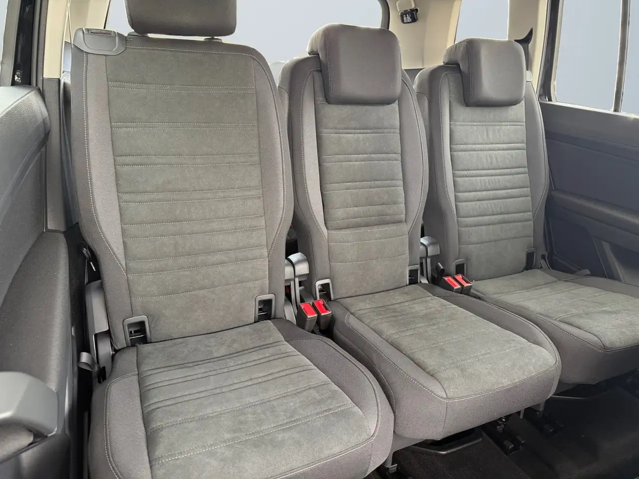 Volkswagen Touran 11