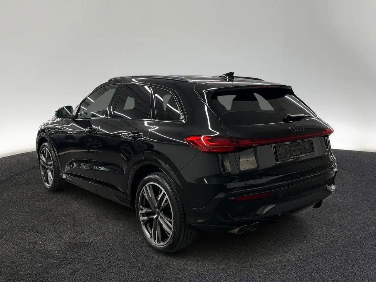 Audi Q5 4