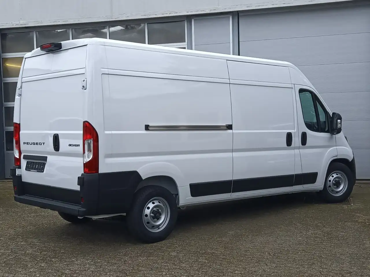Peugeot Boxer 335 3