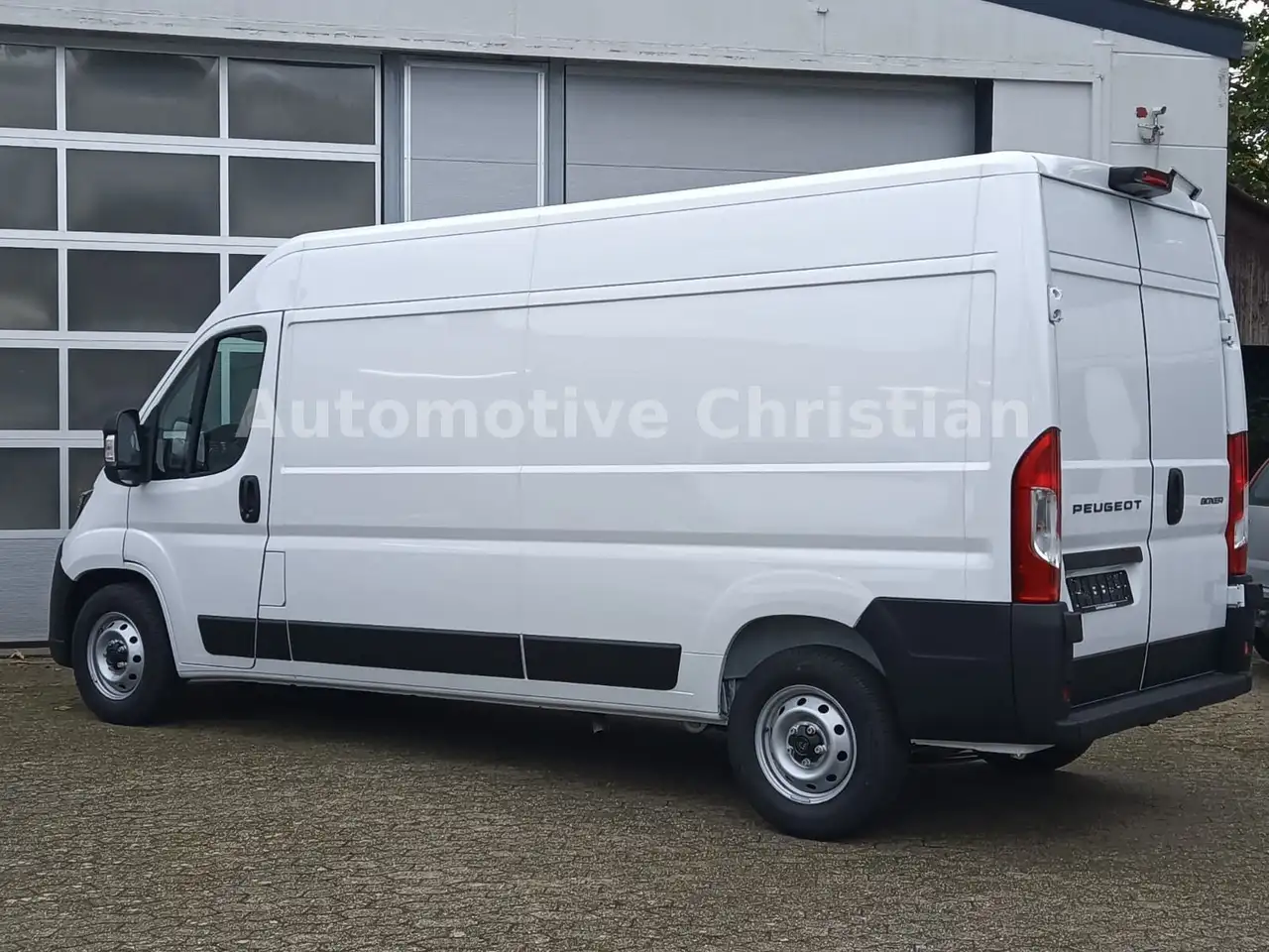 Peugeot Boxer 335 4