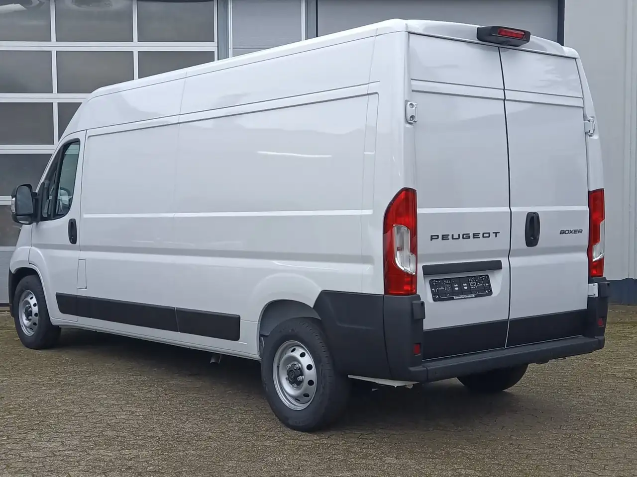 Peugeot Boxer 335 5