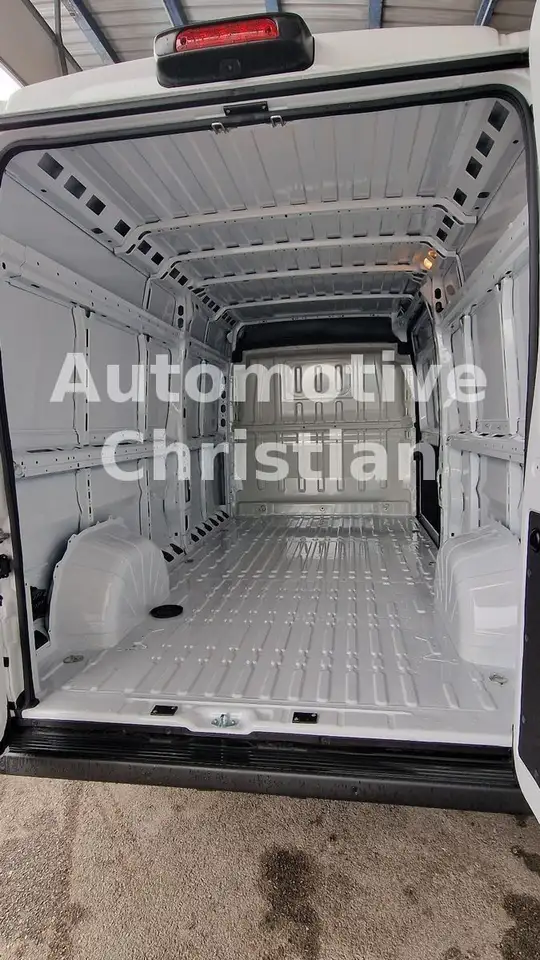 Peugeot Boxer 335 7