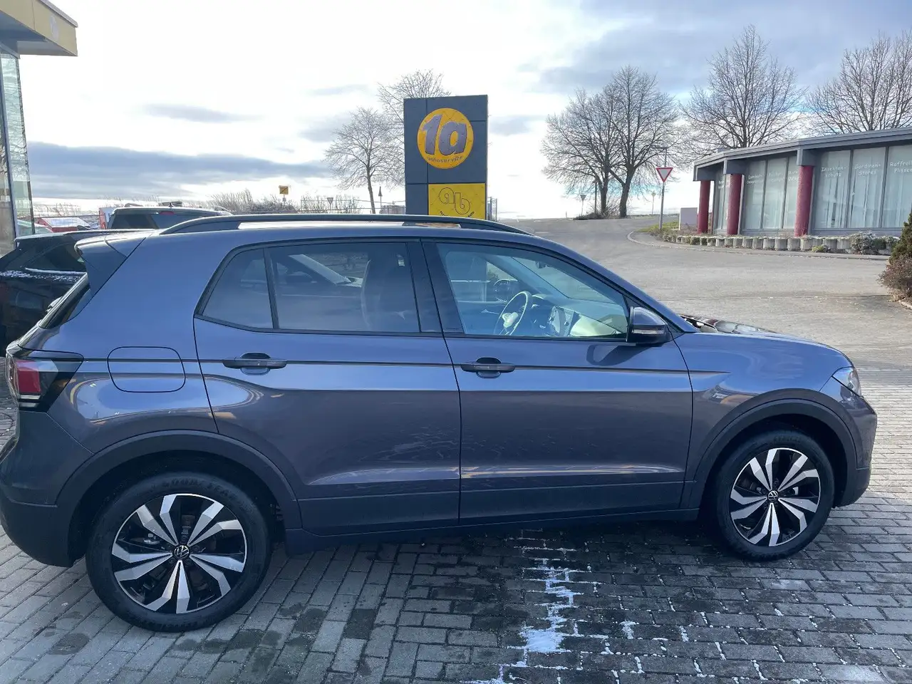 Volkswagen T-Cross 3