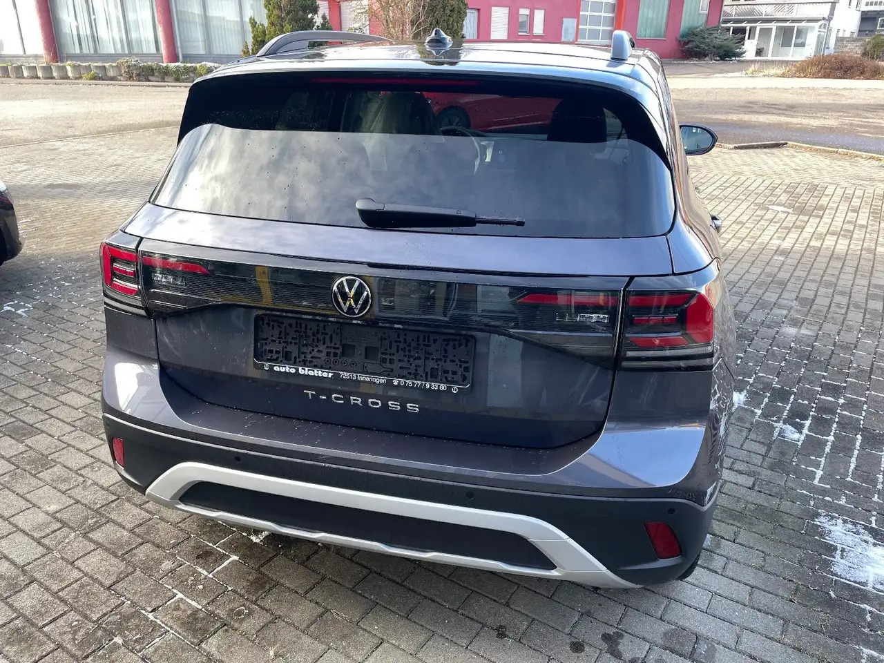 Volkswagen T-Cross 4