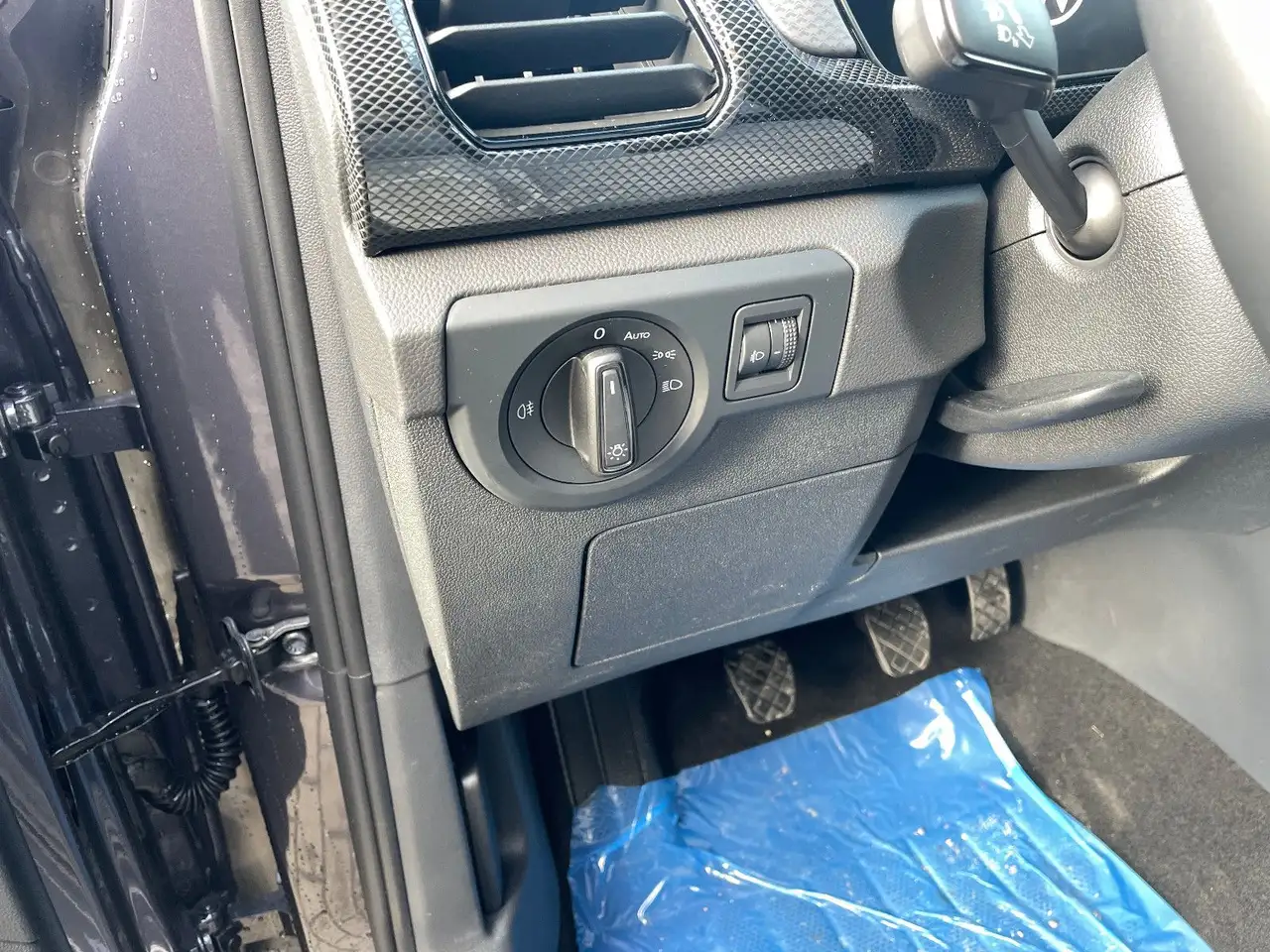 Volkswagen T-Cross 8