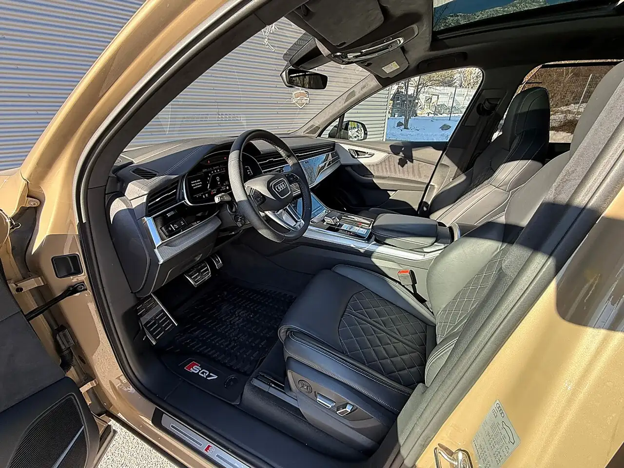 Audi SQ7 8