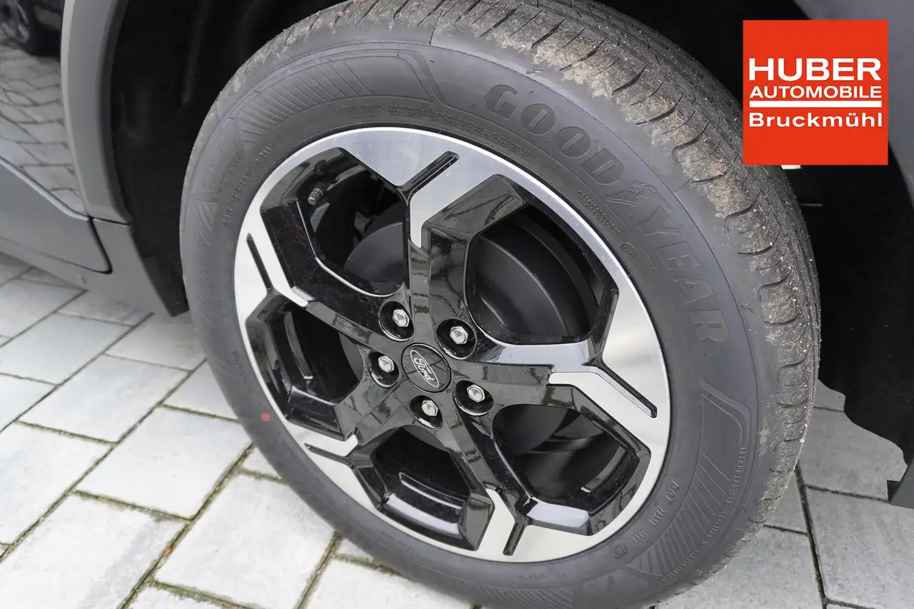 Ford Tourneo 5