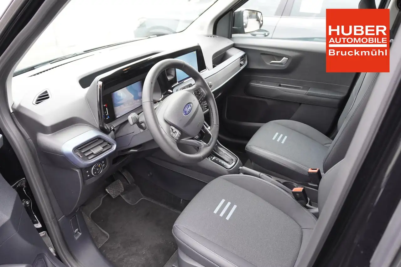 Ford Tourneo 6