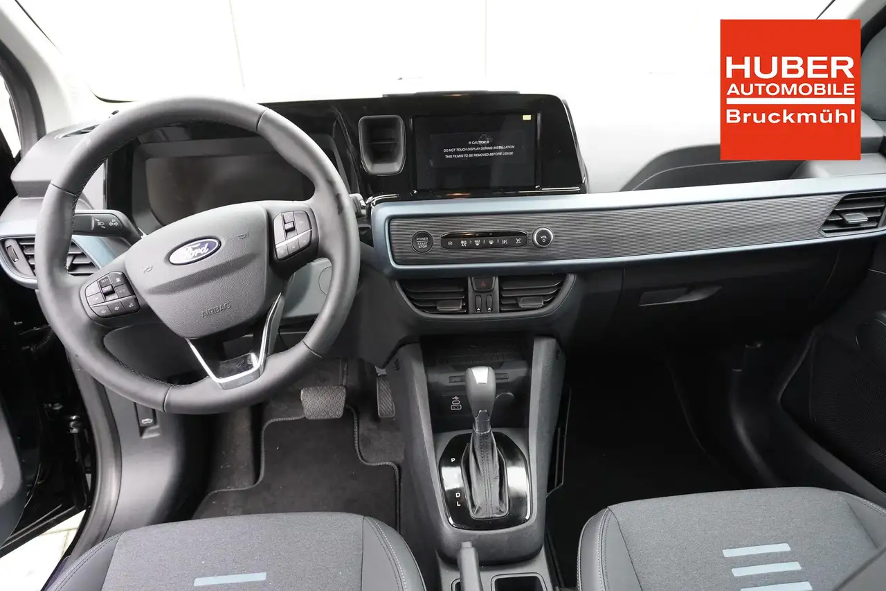 Ford Tourneo 10