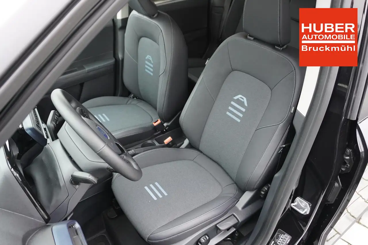Ford Tourneo 11