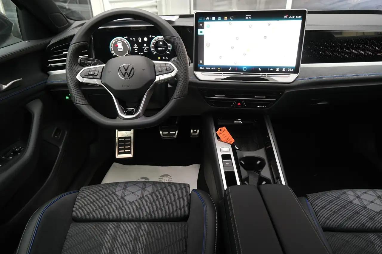 Volkswagen Passat 10