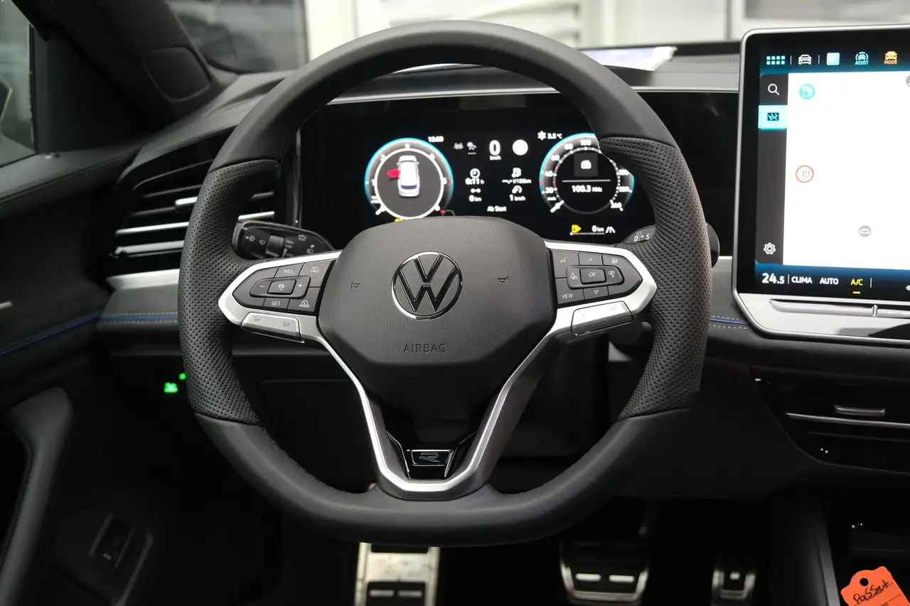 Volkswagen Passat 11