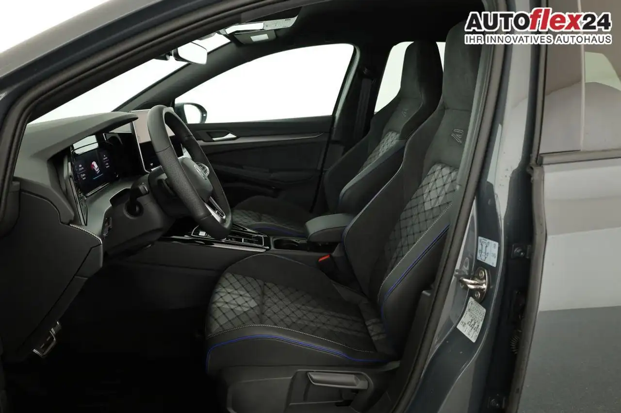 Volkswagen Golf 9