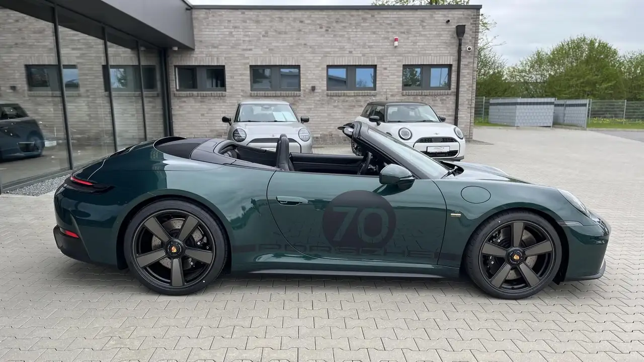 Porsche 992 7
