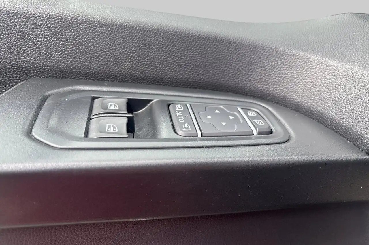 Nissan Primastar 12