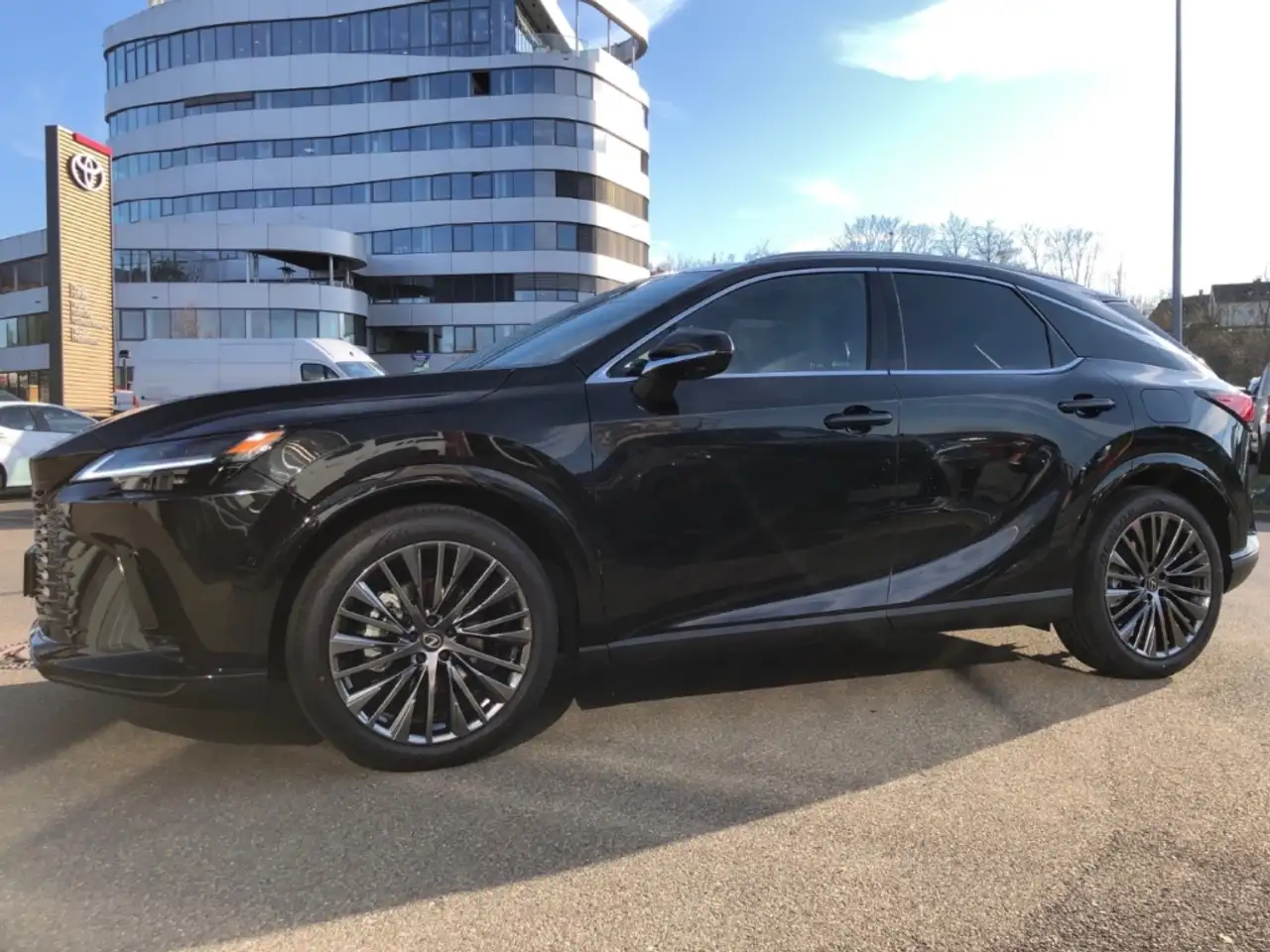 Lexus RX 6