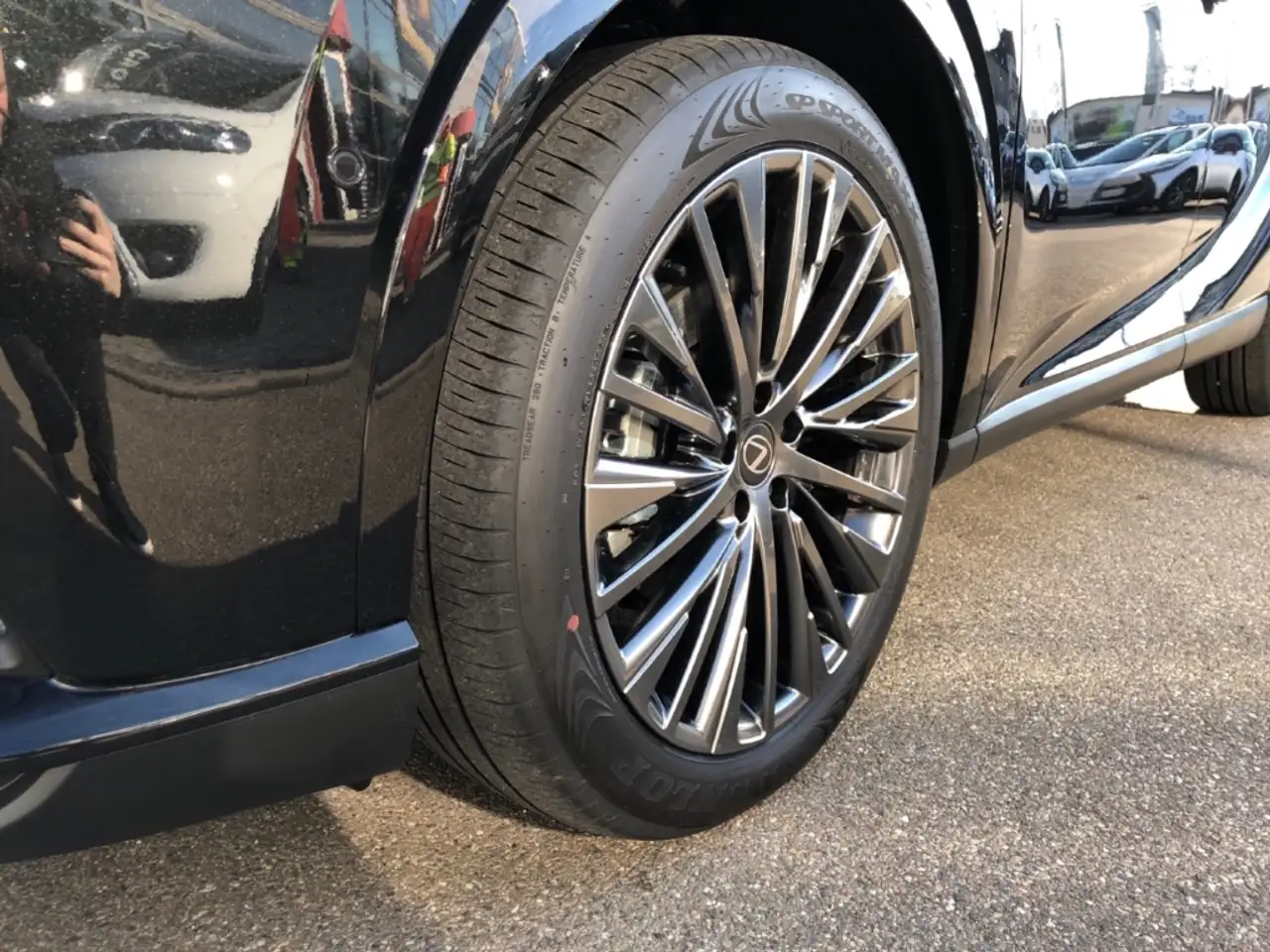 Lexus RX 8