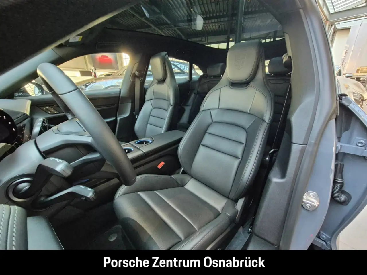 Porsche Taycan 15