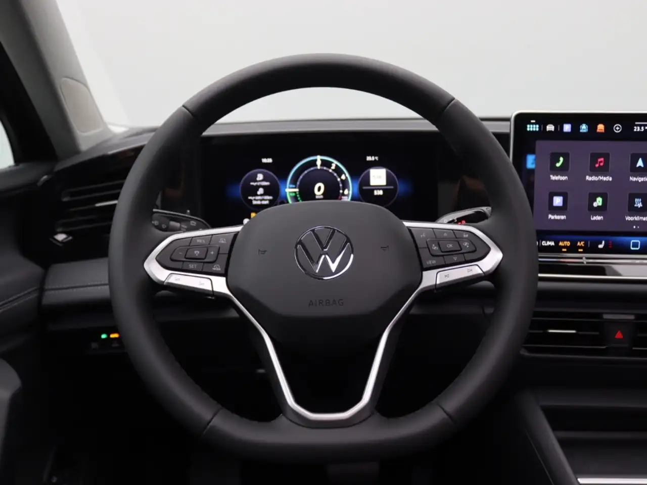 Volkswagen Tiguan 15