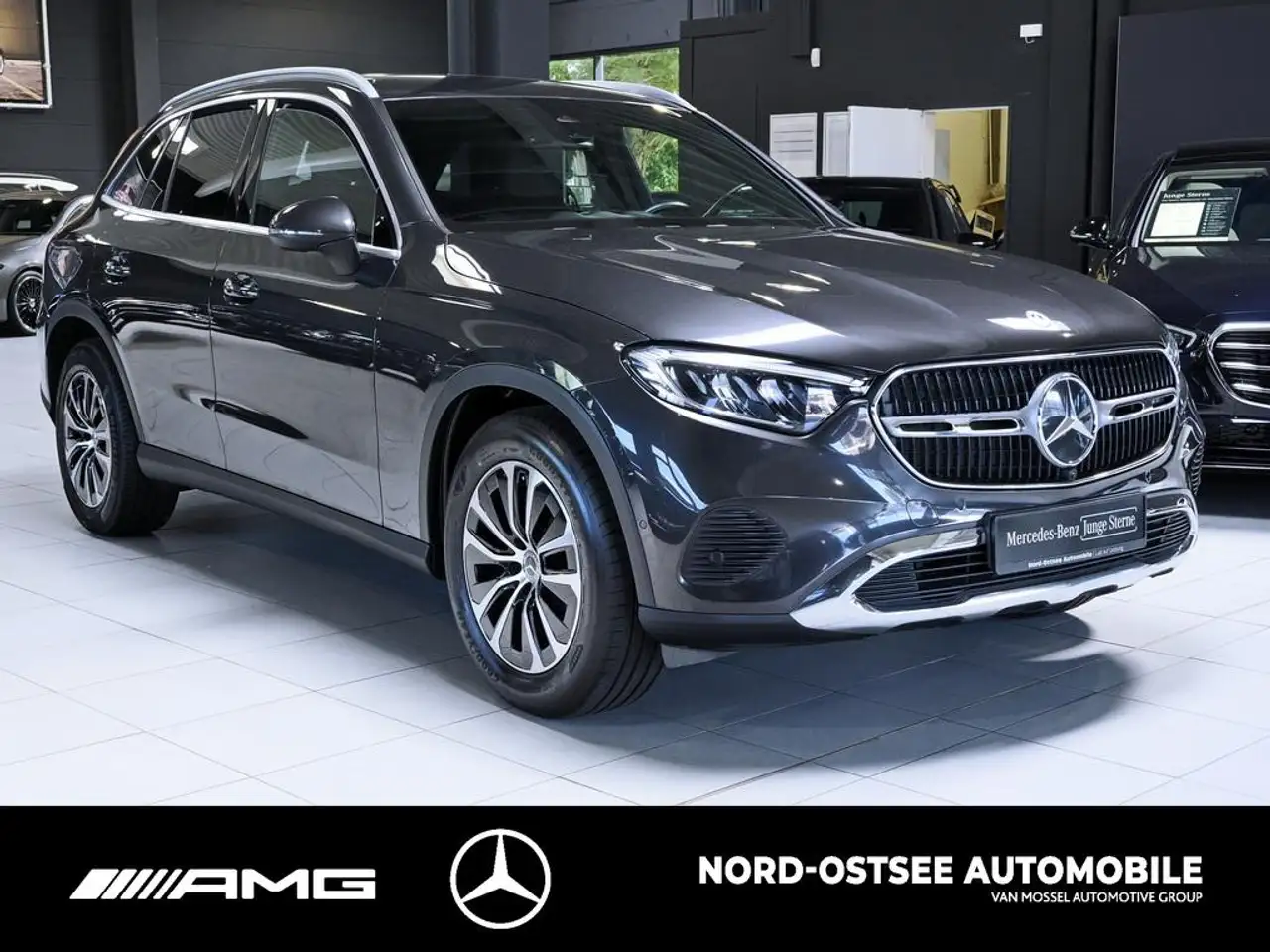 Mercedes-Benz GLC 220 3