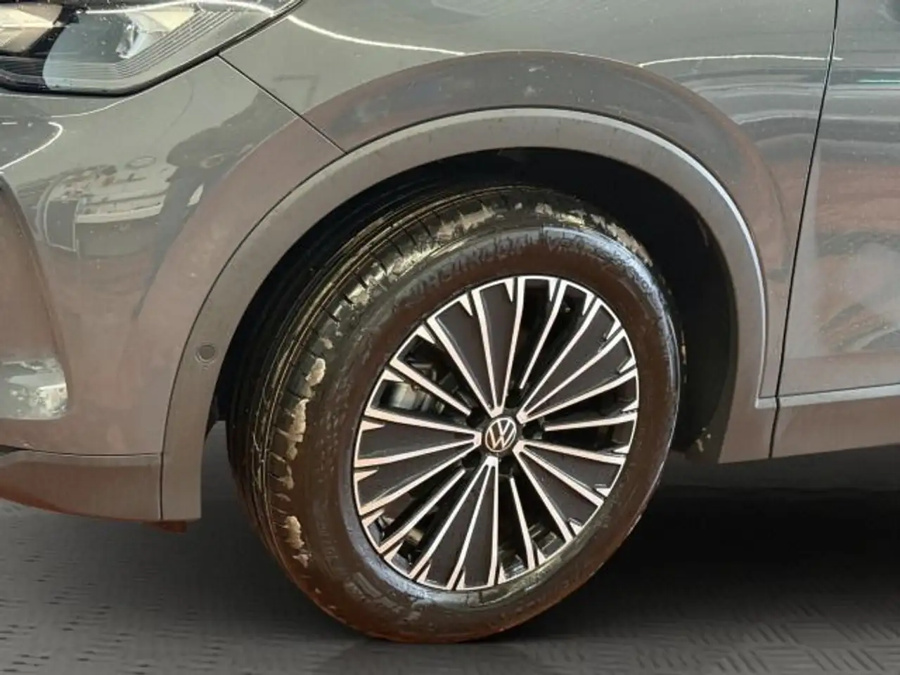 Volkswagen Tiguan 8