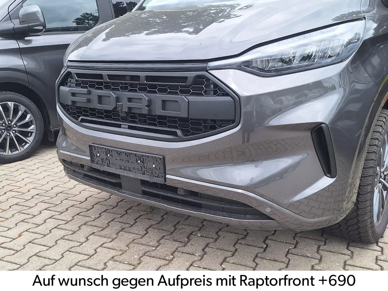 Ford Tourneo 10