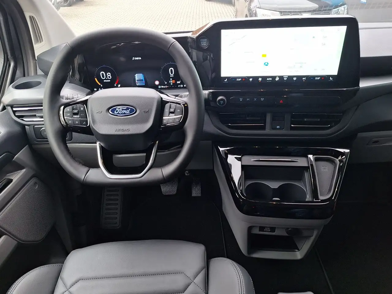 Ford Tourneo 13