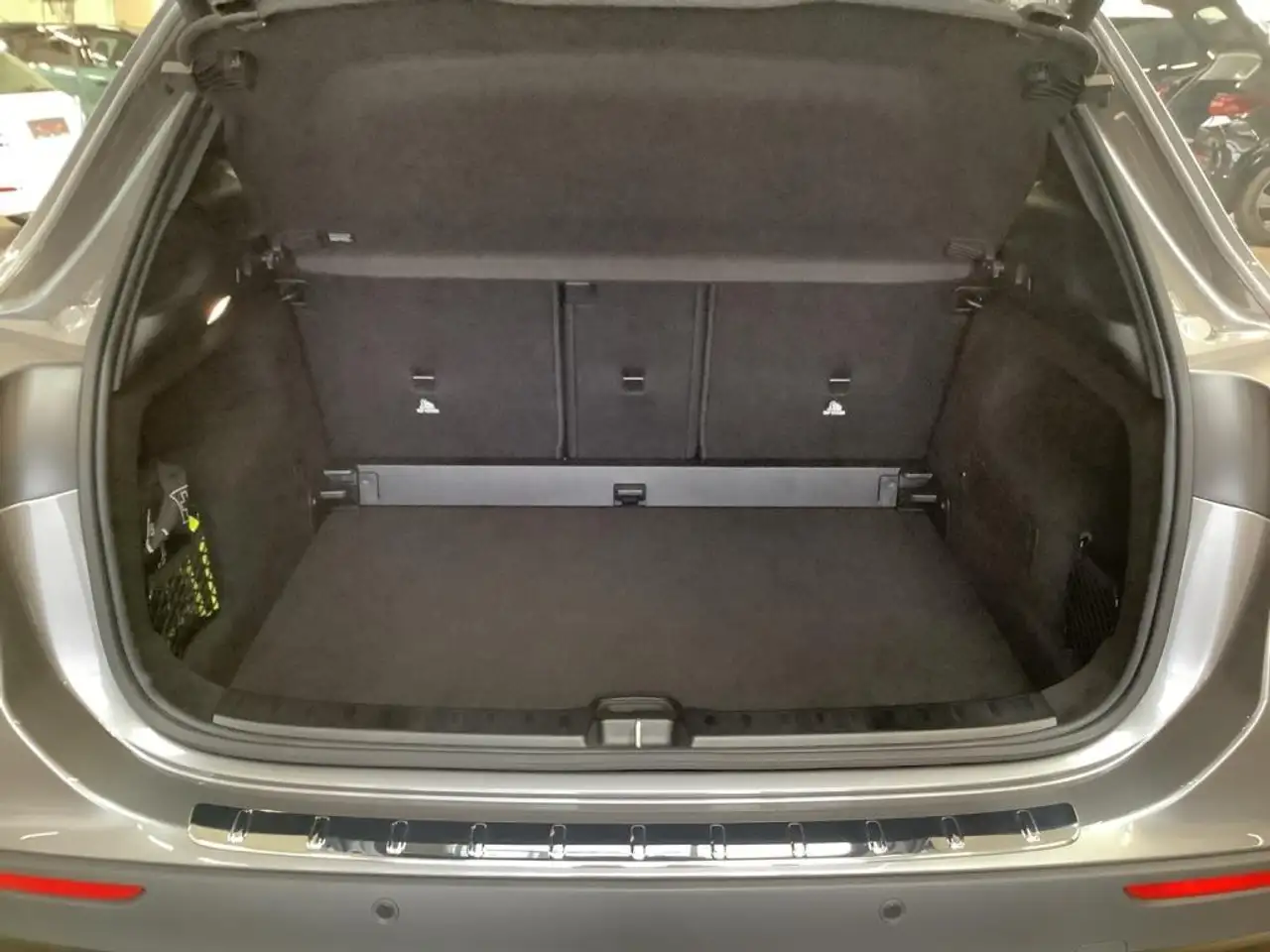 Mercedes-Benz GLA 200 15