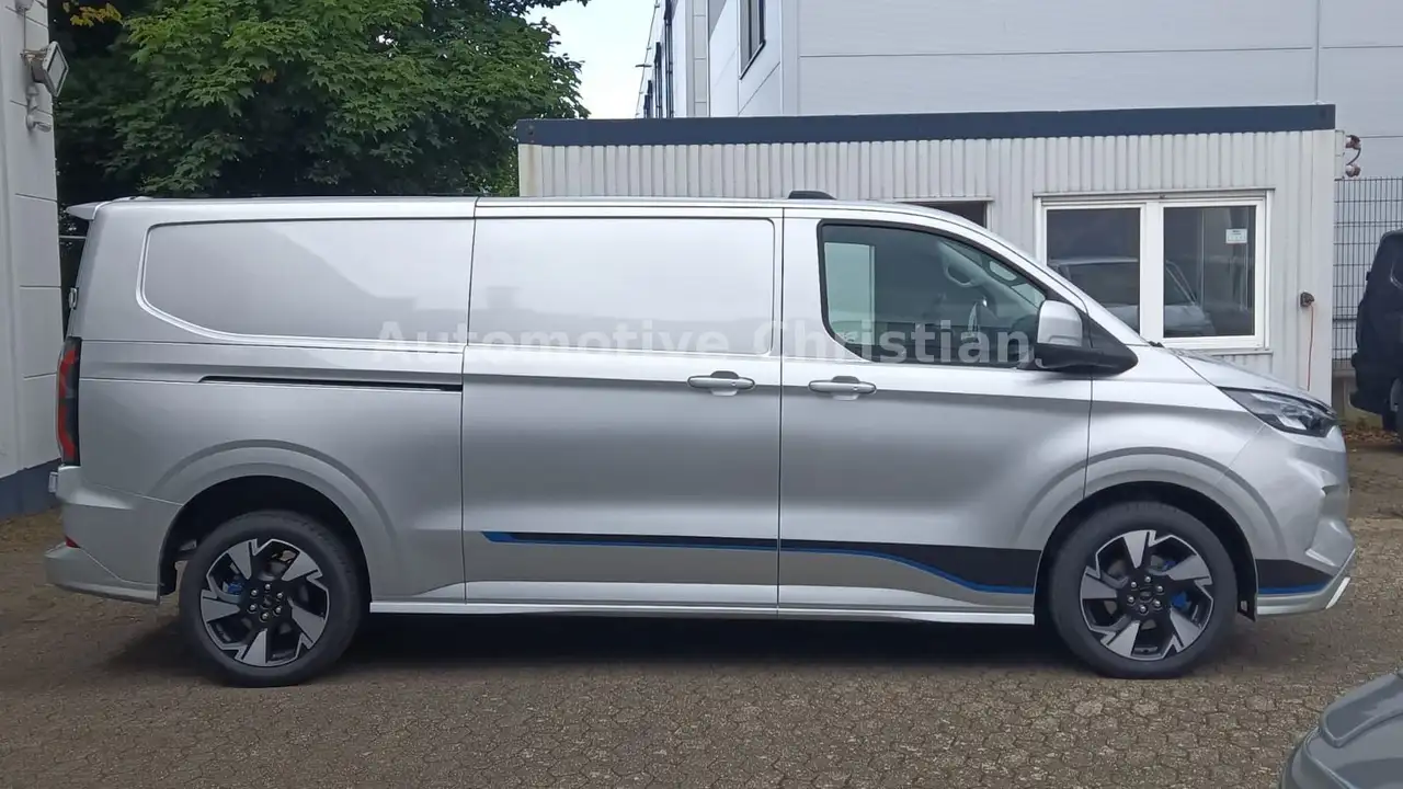 Ford Transit 5