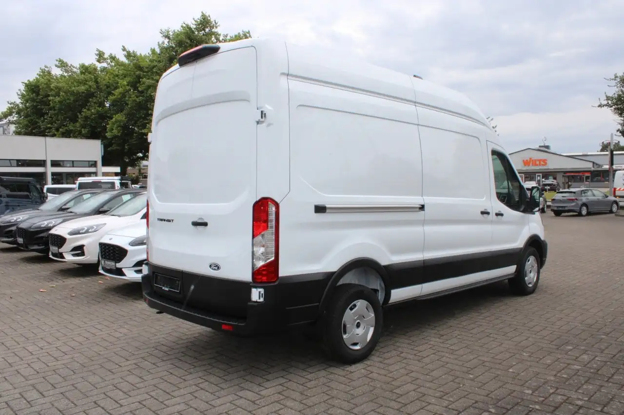 Ford Transit 4