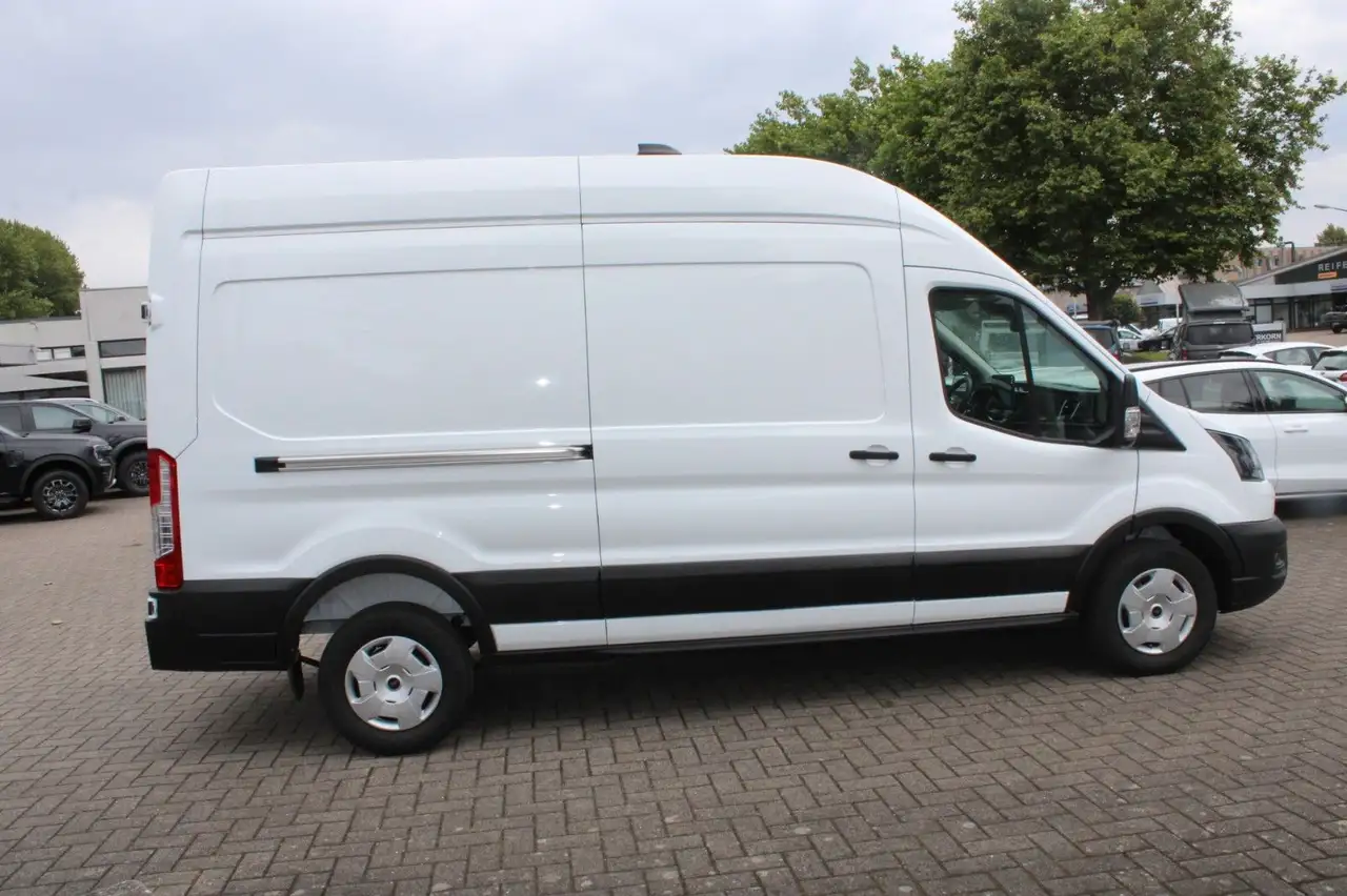 Ford Transit 5