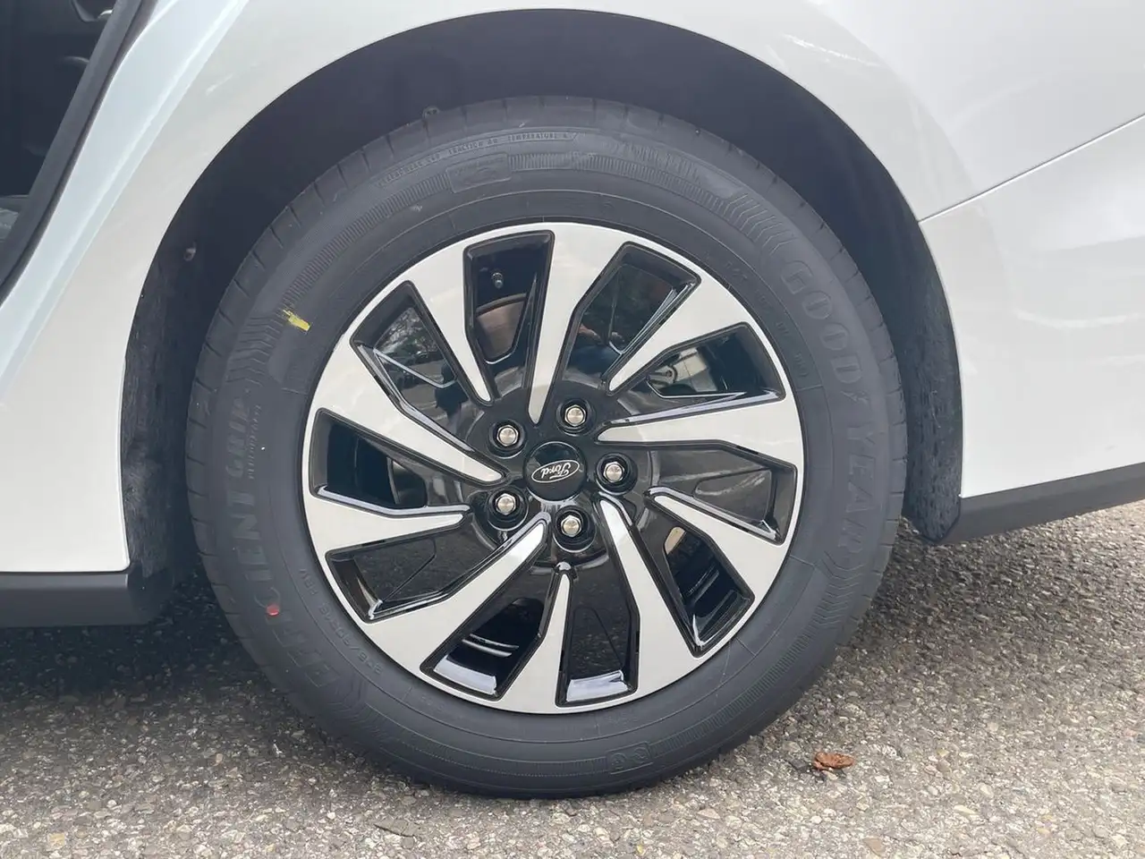 Ford Focus 9