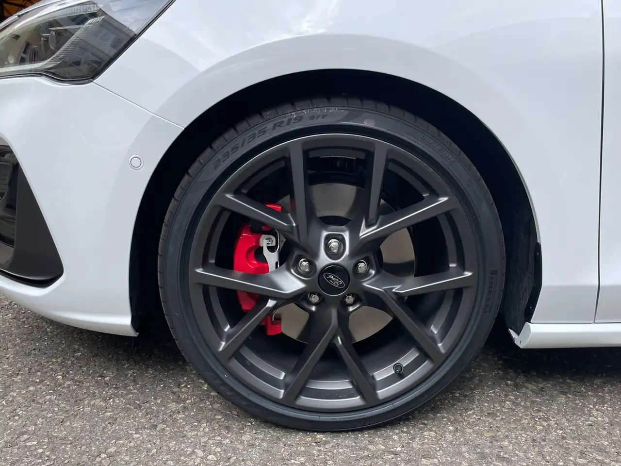 Ford Focus 9