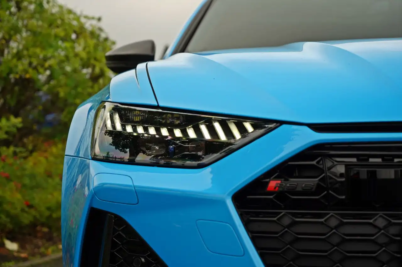 Audi RS6 4