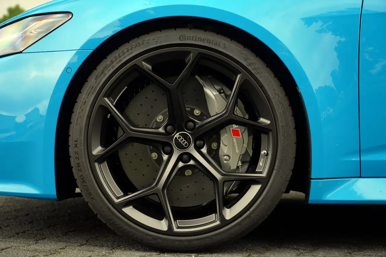 Audi RS6 5
