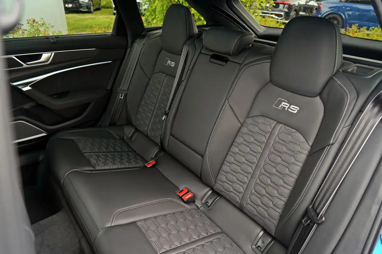 Audi RS6 16