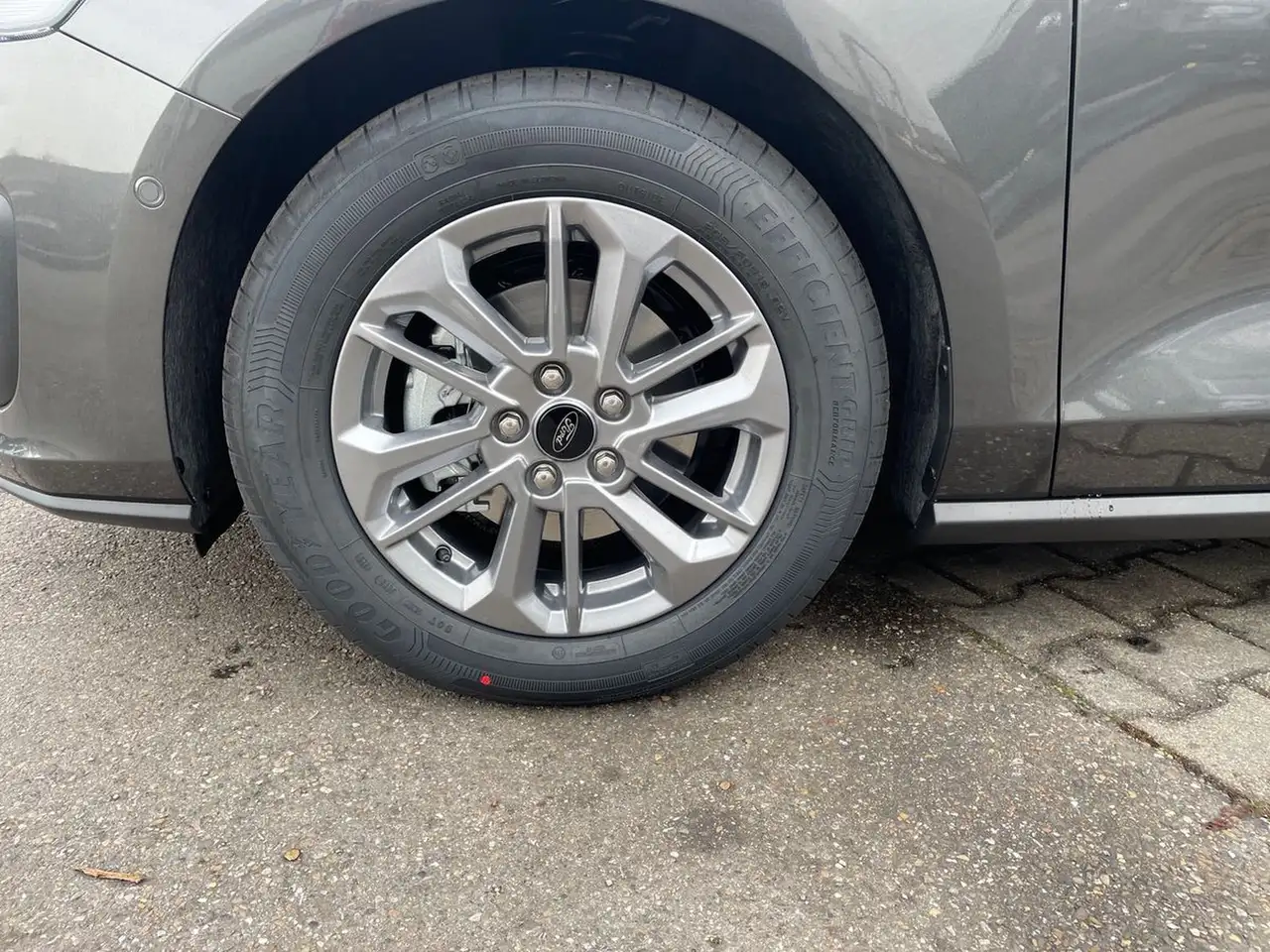 Ford Focus 9
