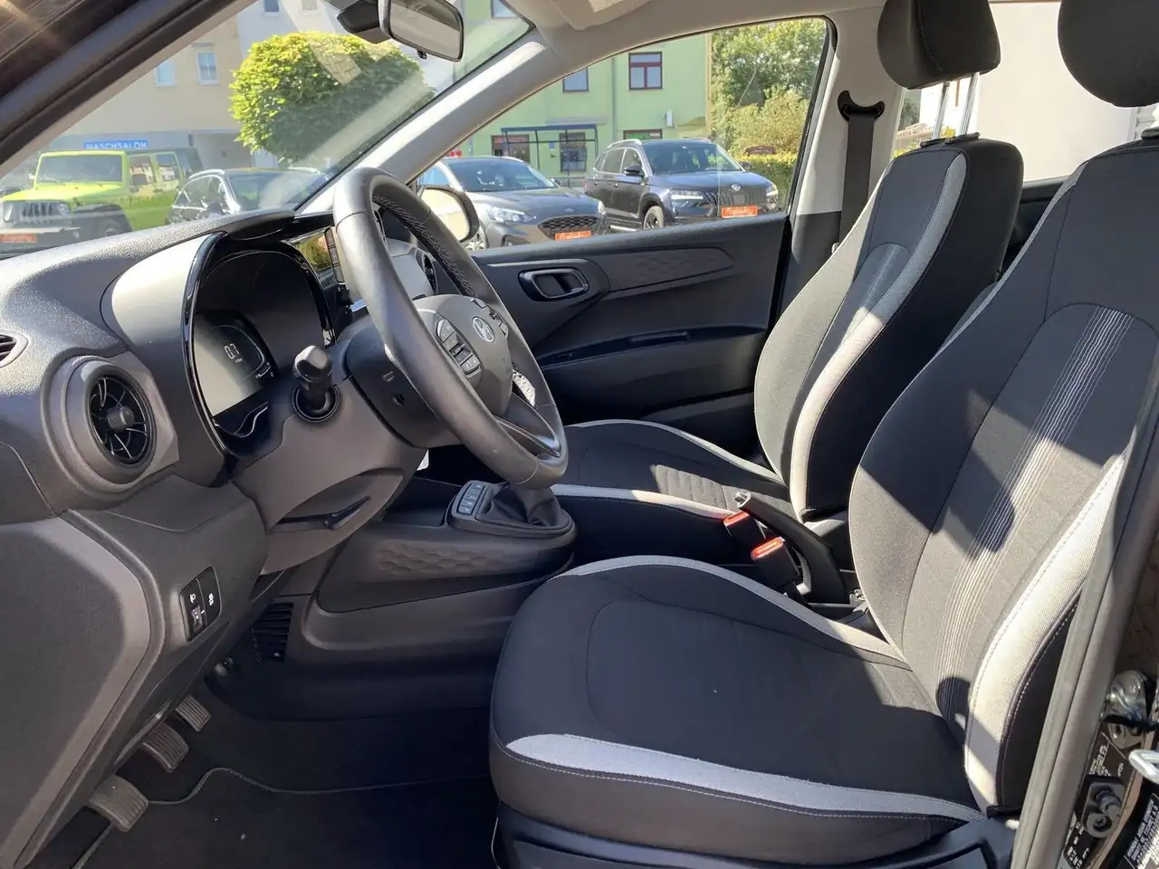 Hyundai i10 9