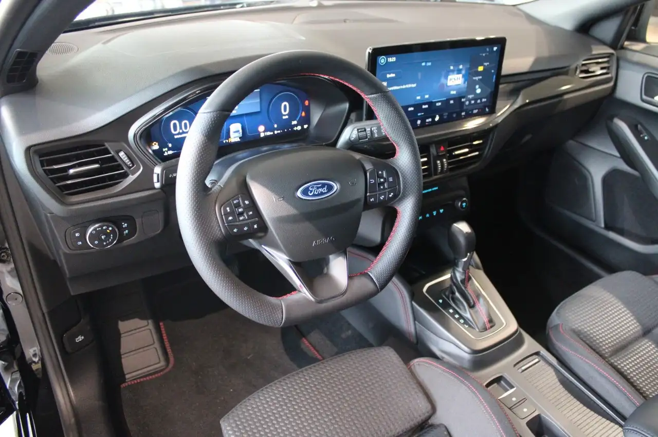 Ford Focus 7