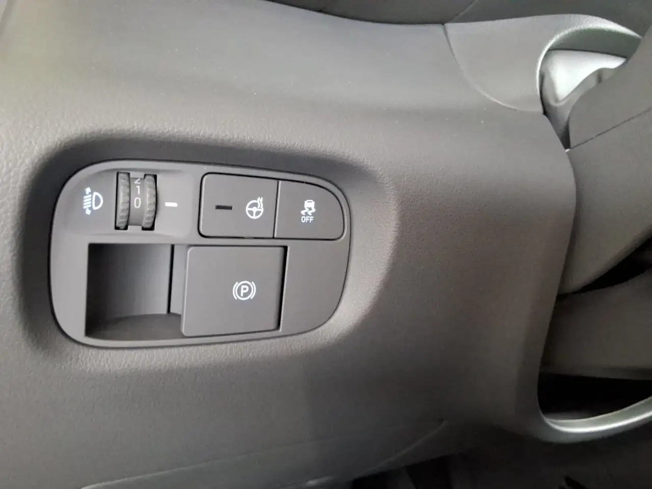 Hyundai Inster 11