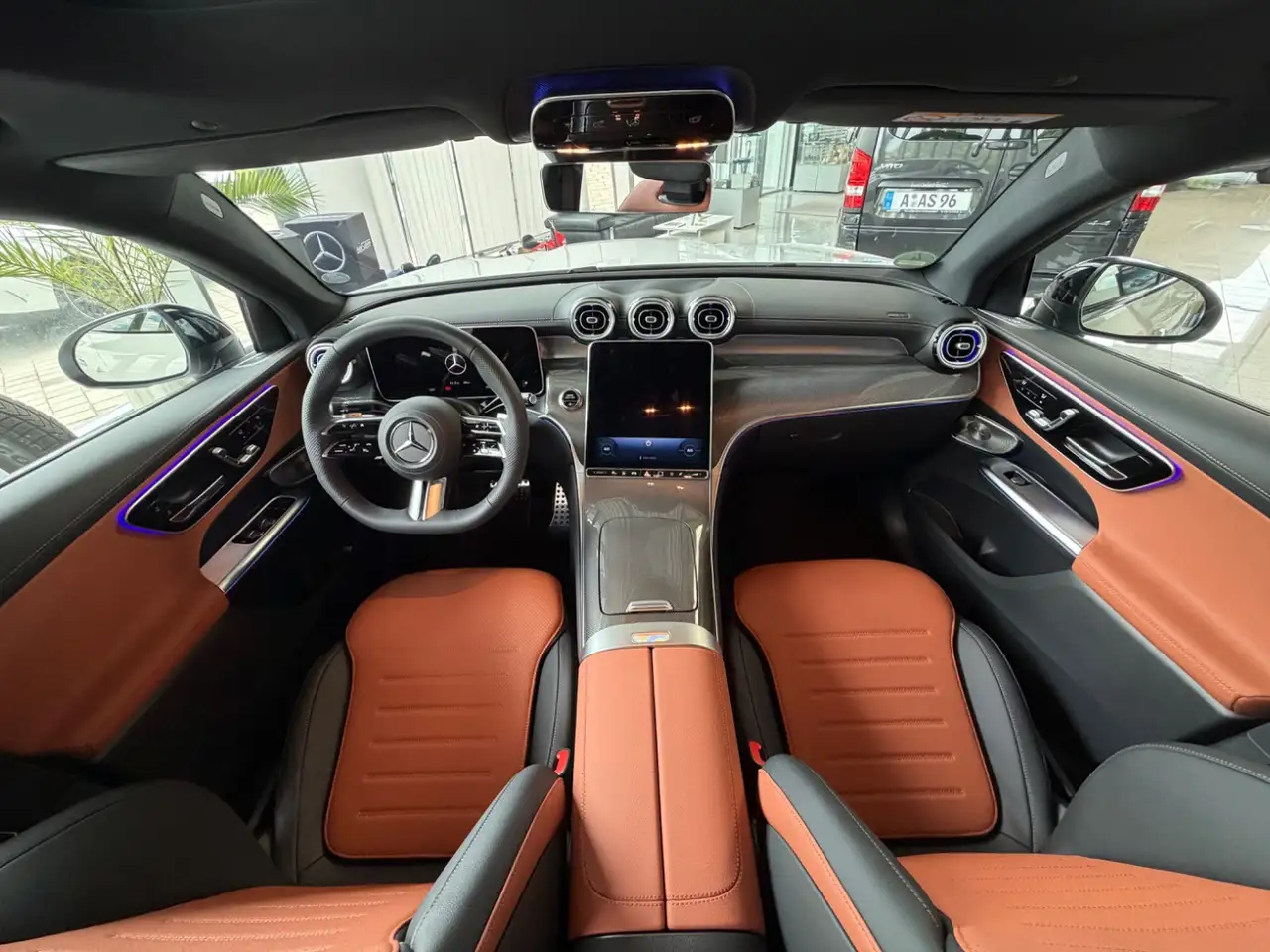 Mercedes-Benz GLC 200 16