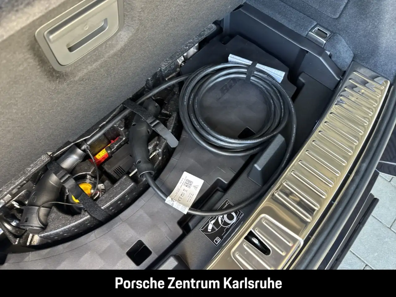 Porsche Cayenne 13
