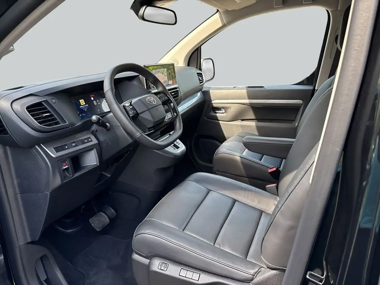Toyota Proace 9