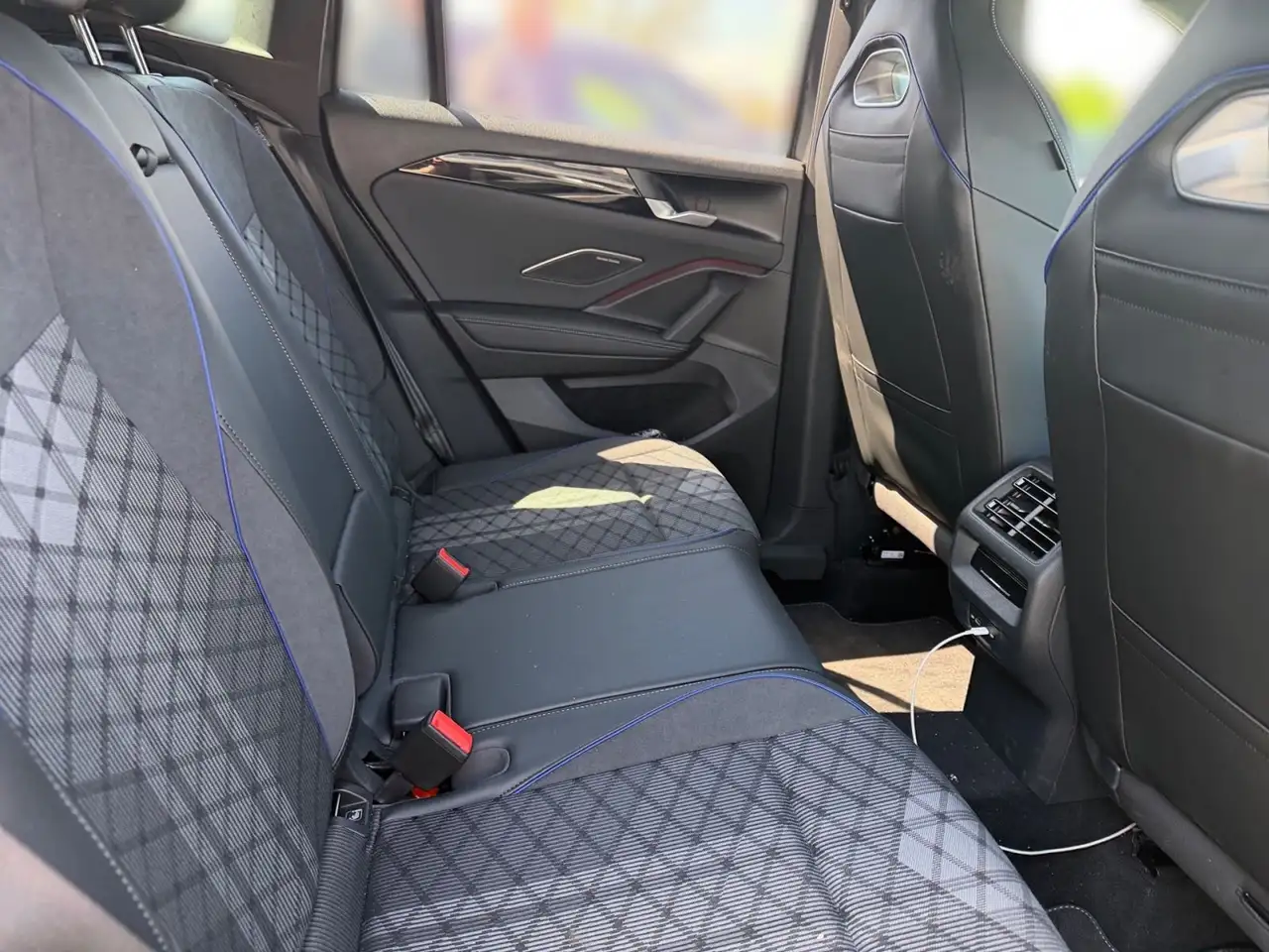 Volkswagen Tiguan 12