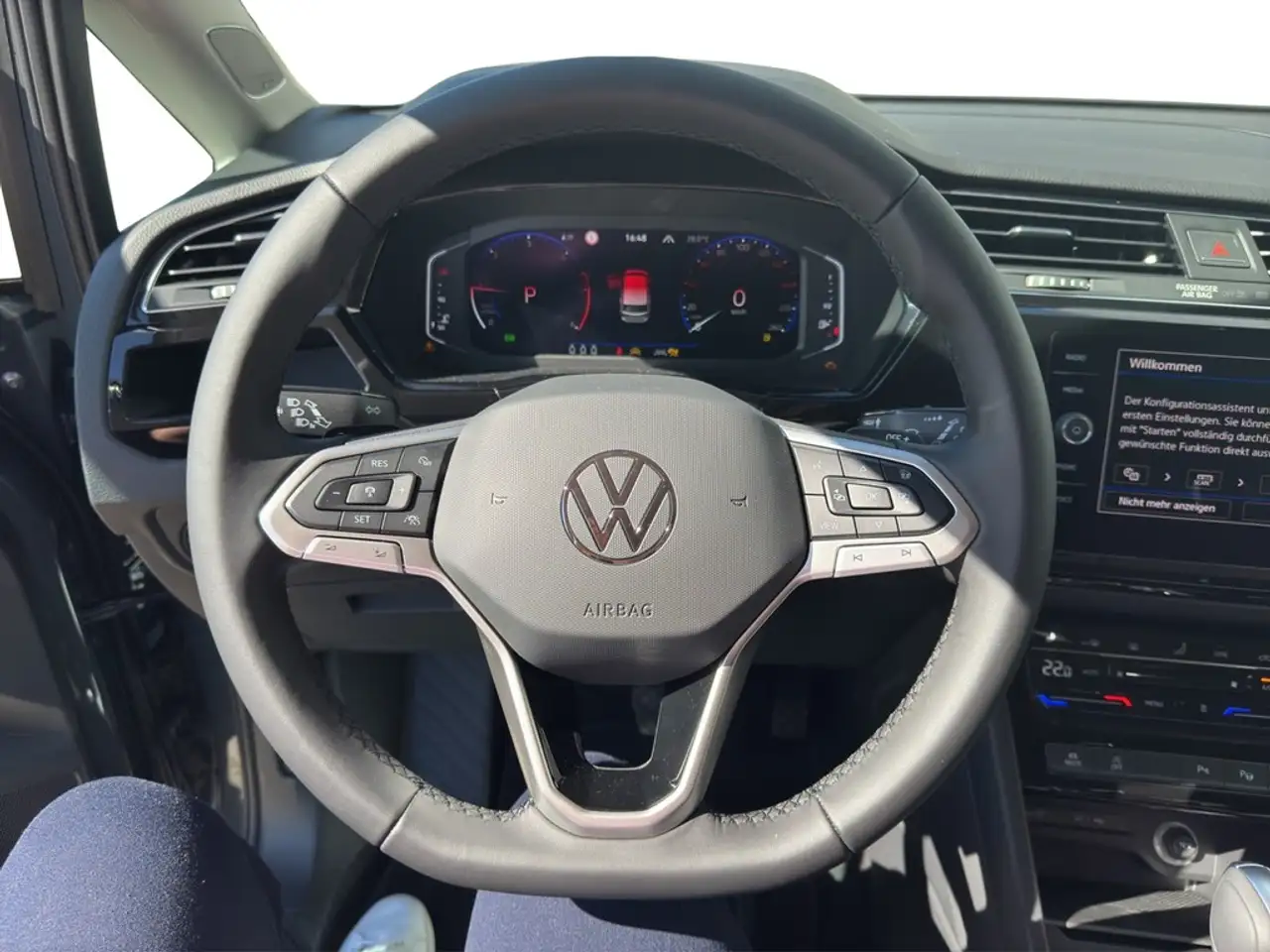 Volkswagen Touran 14