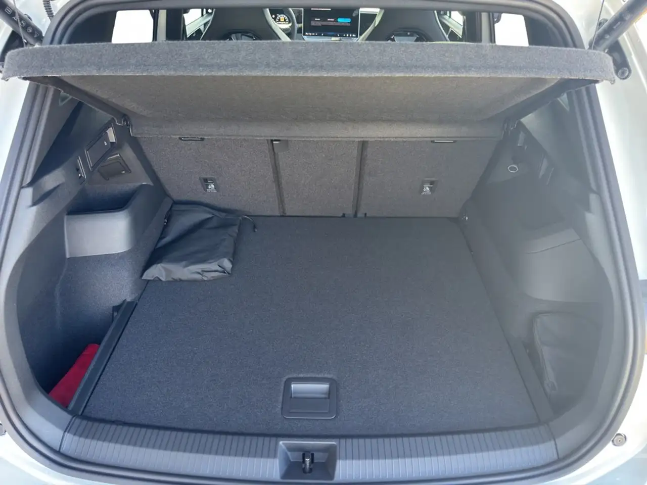 Volkswagen Tiguan 9