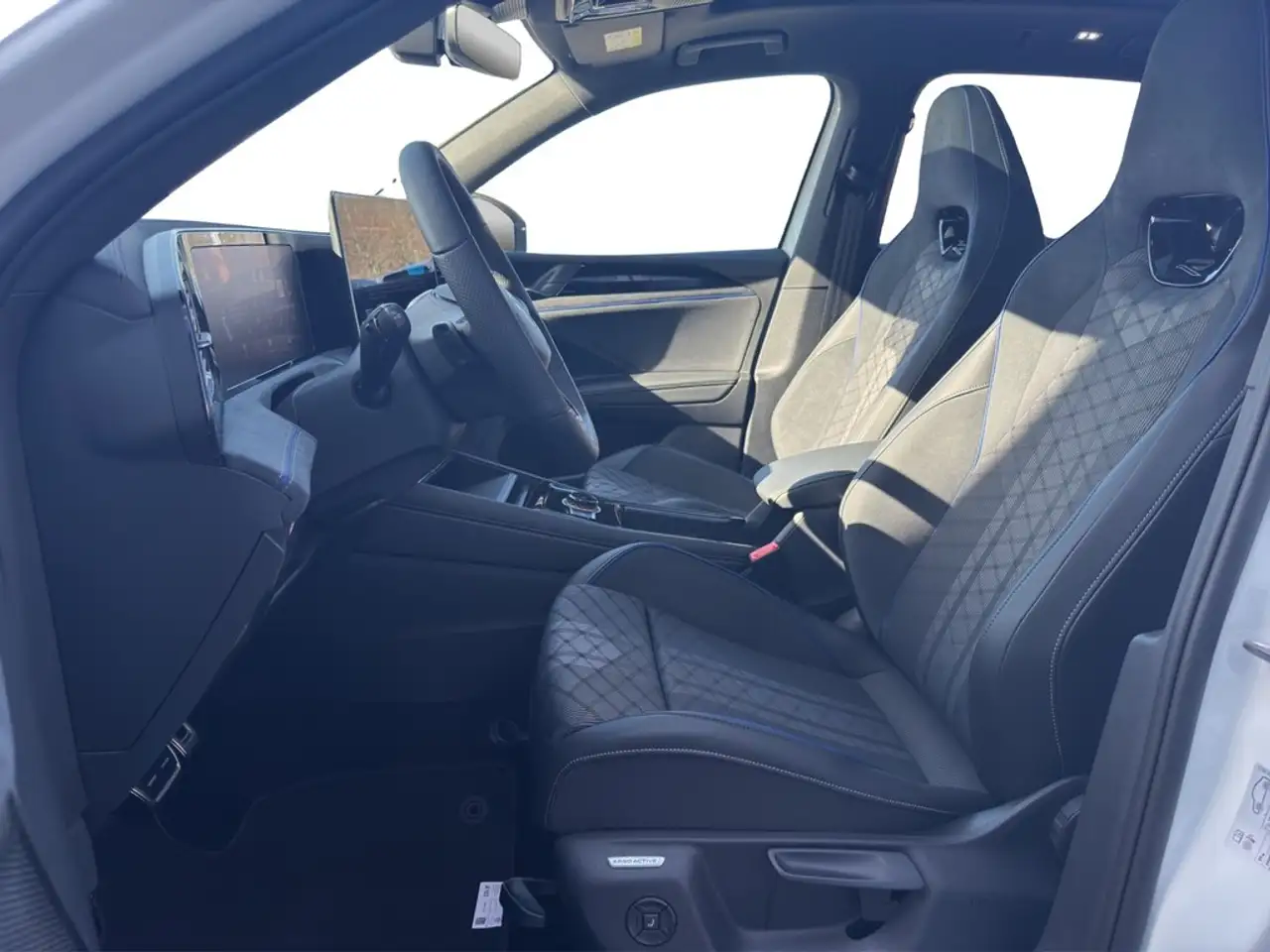 Volkswagen Tiguan 11