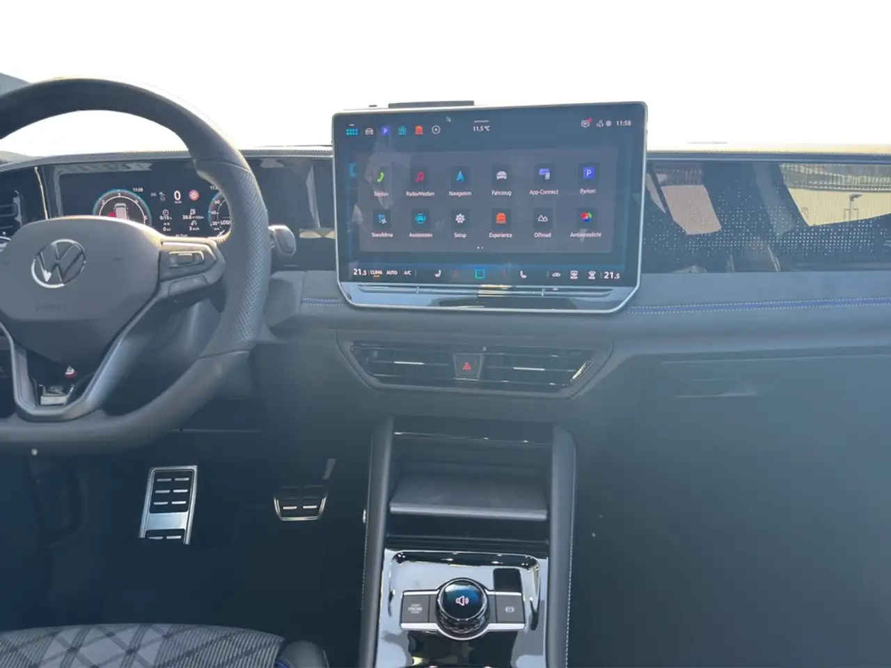 Volkswagen Tiguan 16