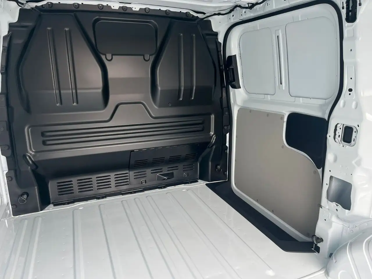 Ford Transit 16