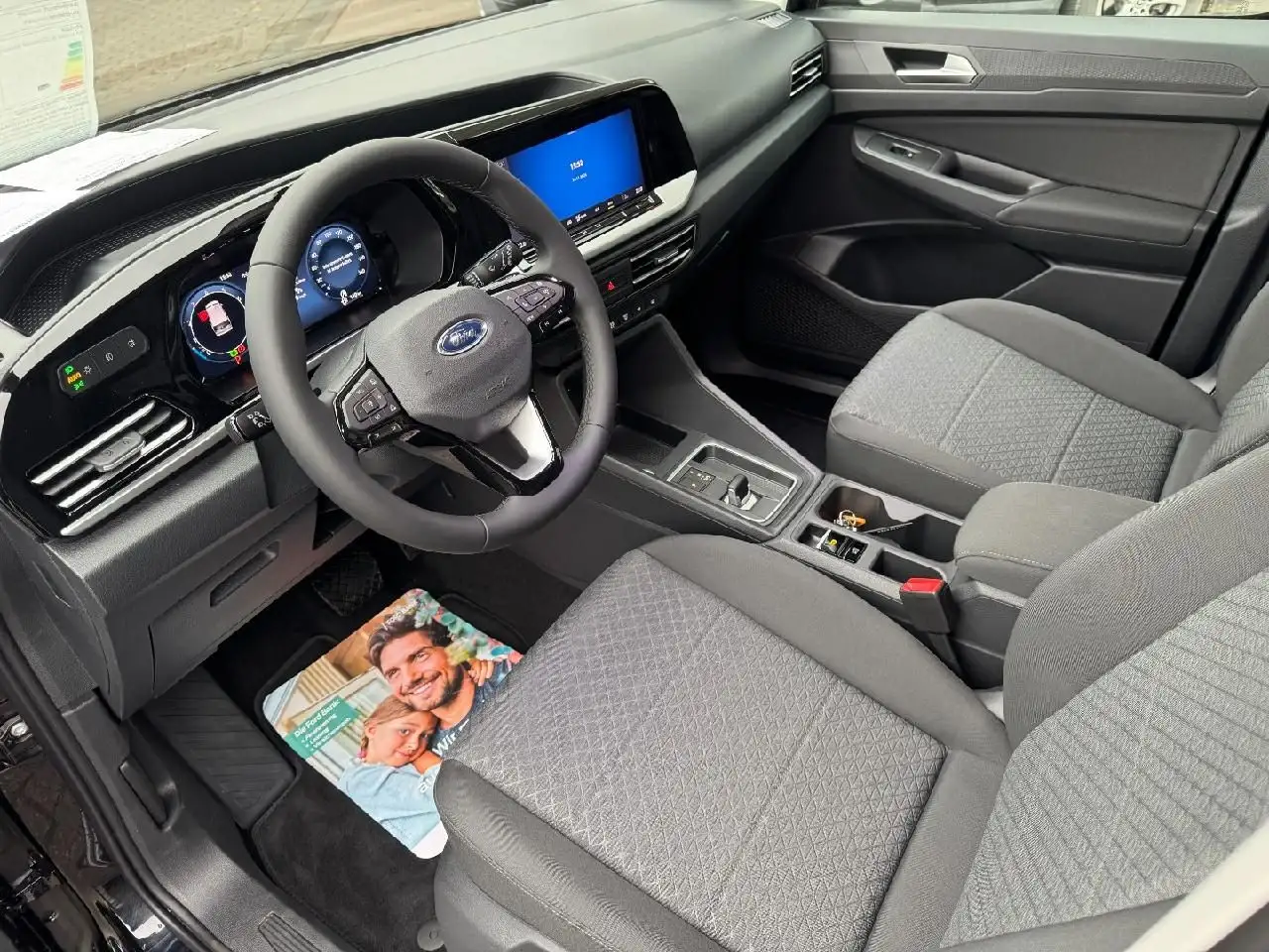 Ford Grand 6